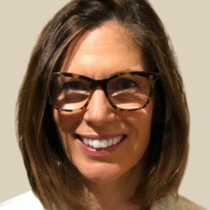 Meet your Posher, Jenifer